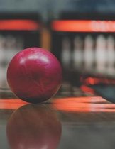 Bowling Scorebuch: Trainingstagebuch fur dein Bowlingtraining und deine Bowlingspiele ♦ Fuhre Protokoll, notiere jeden Strike, Spare und deine Ergebnisse ♦ uber 100 Seiten zum ausfullen ♦ gro