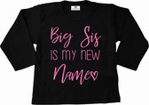 T-Shirt voor een grote zus-Bekendmaking zwangerschap-big sis is my new name-zwart-lichtroze-Maat 134/146