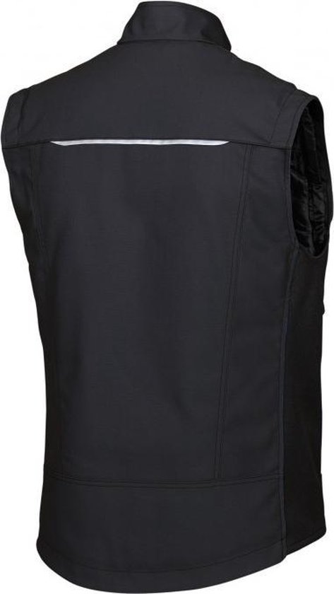 Zwarte bodywarmer met reflecterende streep op de rug.