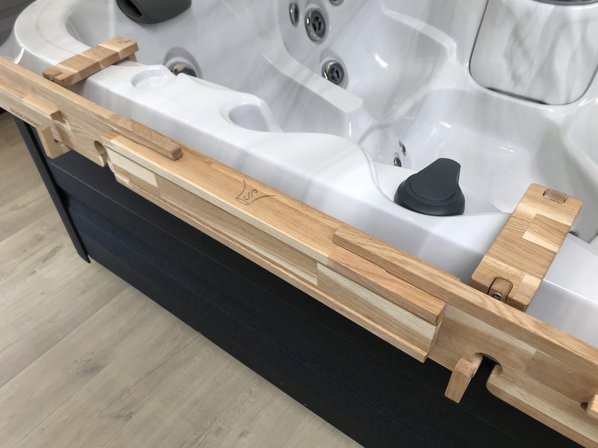 Planche de bain jacuzzi - Piscines et accessoires - Spas - Bain à