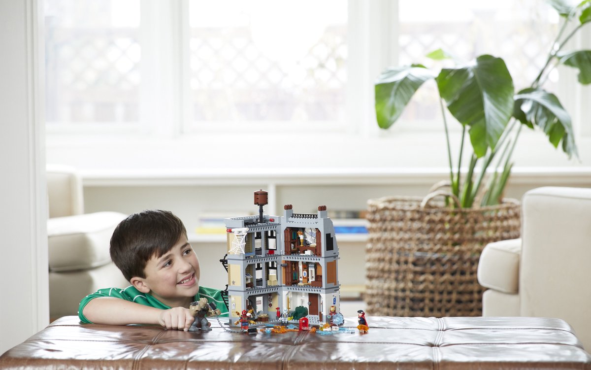 LEGO Marvel Super Heroes Avengers Sanctum Sanctorum duel 76108 — afbeelding 8