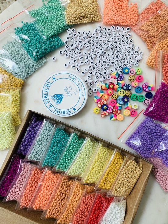 DIY - Rocailles kralen pakket | Rainbow box | Letterkralen | Smiley polymeer... | bol.com