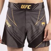 UFC x Venum Pro Line Heren Fight Shorts Champion Kies hier uw maat Venum Fight Shorts: S - Jeansmaat 31/32