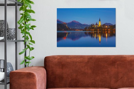 Blejski otok en Slovénie pendant la nuit au lac de Bled Toile 90x60 cm - Tirage photo sur toile (Décoration murale salon / chambre)