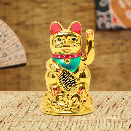 Pilipane Gelukskat, gouden kat zwaaiend van keramiek, Chinees geïmproviseerd Feng Shui-beeld van 9 inch met kussen van rode stof voor thuiskantoor, zakelijke openingen Pilipane Gelukskat, gouden kat zwaaiend van keramiek, Chinees geïmproviseerd Feng Shui-beeld van 9 inch met kussen van rode stof voor thuiskantoor, zakelijke openingen