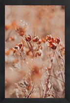 JUNIQE - Poster in houten lijst Autumnal Flowers -30x45 /Oranje & Roze