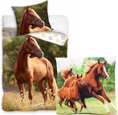 Paarden dekbedovertrek , bruin Paard bloemenweide-140x200 cm , 100% katoen- 1 persoons- dekbed- slaapkamer, incl. paarden decoratie kussen 40x40 cm.