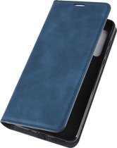 Motorola Moto G8 Hoesje - Mobigear - Retro Slim Serie - Kunstlederen Bookcase - Blauw - Hoesje Geschikt Voor Motorola Moto G8