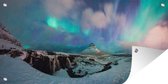 Tuinposter Poollicht over de Europese Kirkjufell Berg op het schiereiland Snæfellsnes - 60x30 cm - Tuindoek - Buitenposter