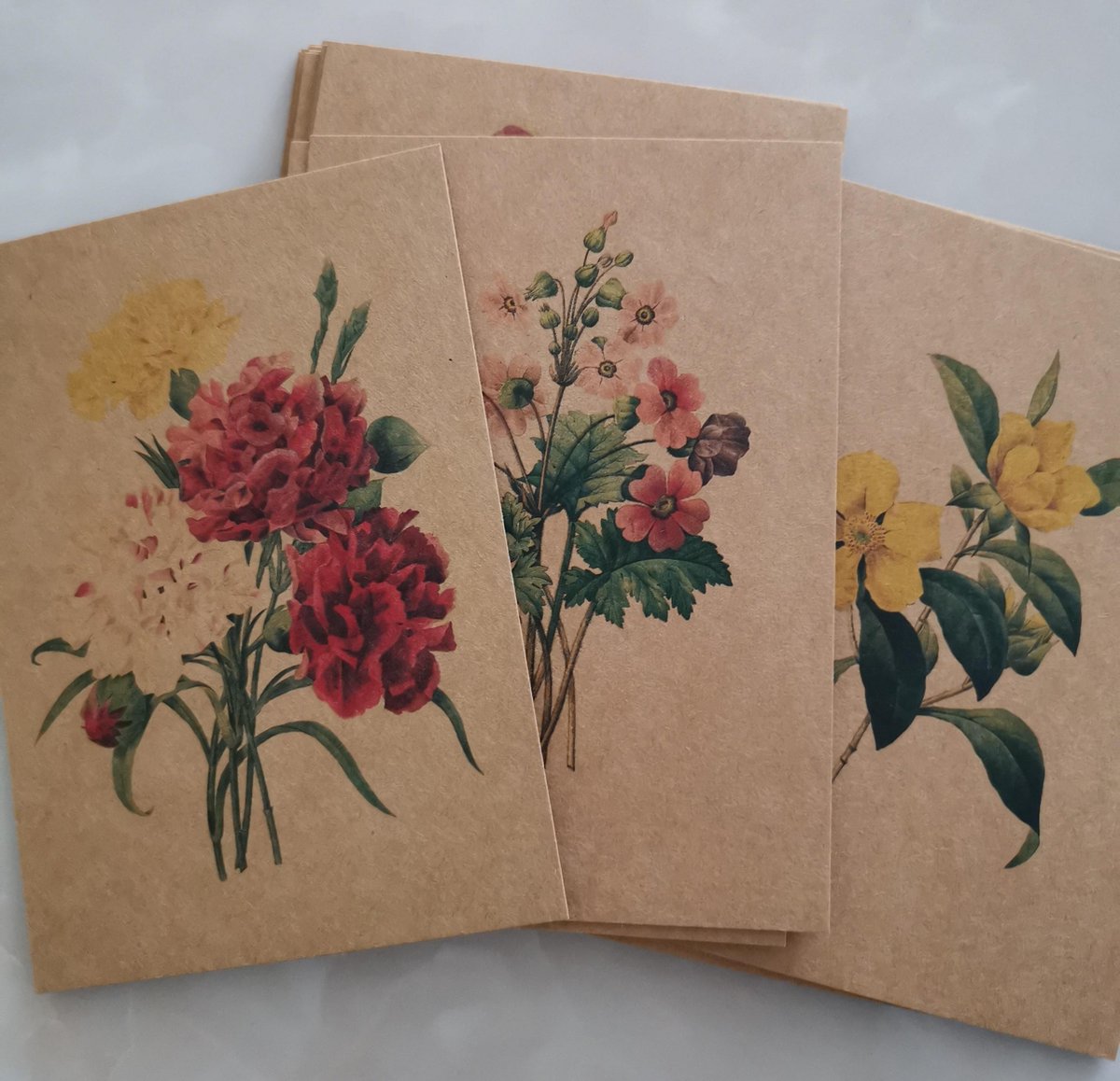 Kaartenset Bloemen- 24 stuks - Ansichtkaart Flower - Kraft Kaart Flowers