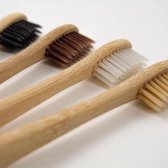 Bamboo - Bamboe Ecologische Tandenborstel – Set van 4 stuks - Volwassen – Recyclebaar en Biologisch afbreekbaar – Toothbrushes