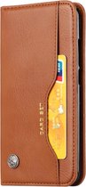 Mobigear Telefoonhoesje geschikt voor HONOR 10 Hoesje | Mobigear Card Set Bookcase Portemonnee | Pasjeshouder voor 4 Pasjes | Telefoonhoesje voor Pinpas / OV Kaart / Rijbewijs - Cognac
