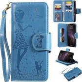 Voor iPhone 11 Pro Max vrouw en kat reliëf horizontale flip lederen tas, met portemonnee en houder & kaartsleuven & fotolijst & spiegel & lanyard (blauw)
