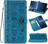 Voor Sony Xperia L4 schattige kat en hond reliëf horizontale flip lederen tas met beugel / kaartsleuf / portemonnee / lanyard (blauw)