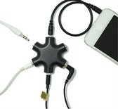 WiseGoods - Premium Audio Splitter - Aux Splitter - Koptelefoon Splitter - 6 Ingangen - 3.5mm - Zwart