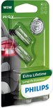 Philips W5W 12V autolampen in verpakking met een auto-achterlicht.