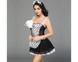 sexy outfit schoonmaakster