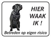 Hier waak ik bord zwarte Bullmastif (20x15 cm) met dubbelzijdige tape