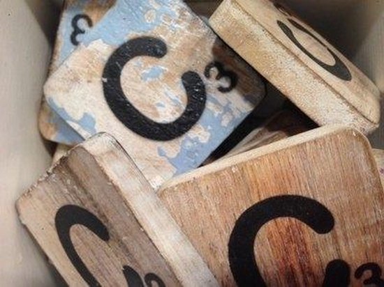 Thils Living houten letters & tekens Scrabble Letter C