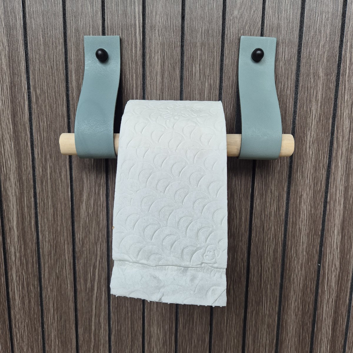 Leren toiletrol houder oud groen 4cm breed en 30cm lang