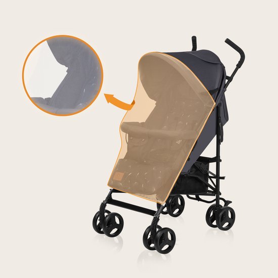 Grijze buggy met muggennet dat eroverheen zit.