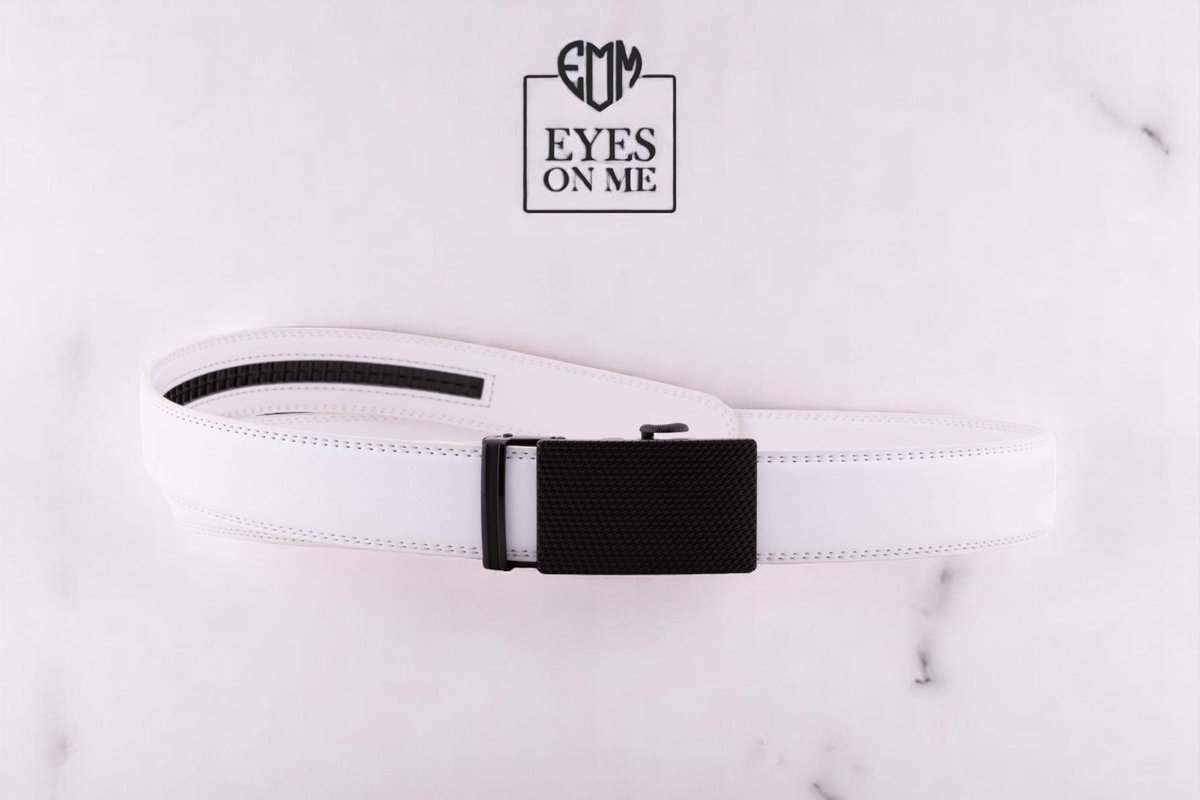 Witte lederen riem zonder gaatjes met automatische gesp voor heren ( Model 20 )