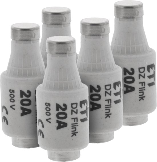 Vijf witte ETI DZ Flink 20A 500V zekeringen met zilverkleurige dopjes.