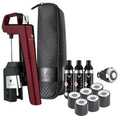 Bordeauxrode Coravin Timeless Six+ wijnbewaarsysteem met bewaartas, 3 gascapsules en 3 extra capsules.