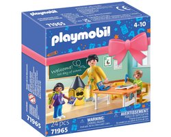 foto van PLAYMOIBL Gift Sets First day at school - 71965
