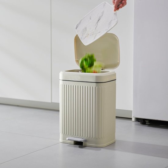 Kitchen Move Pedaalafvalbak Wit 12l Aura