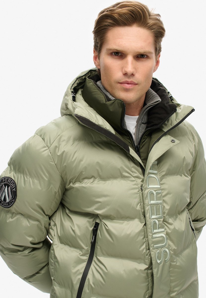 Superdry City-pufferjas met print en capuchon Heren Gewatteerde jassen Groen