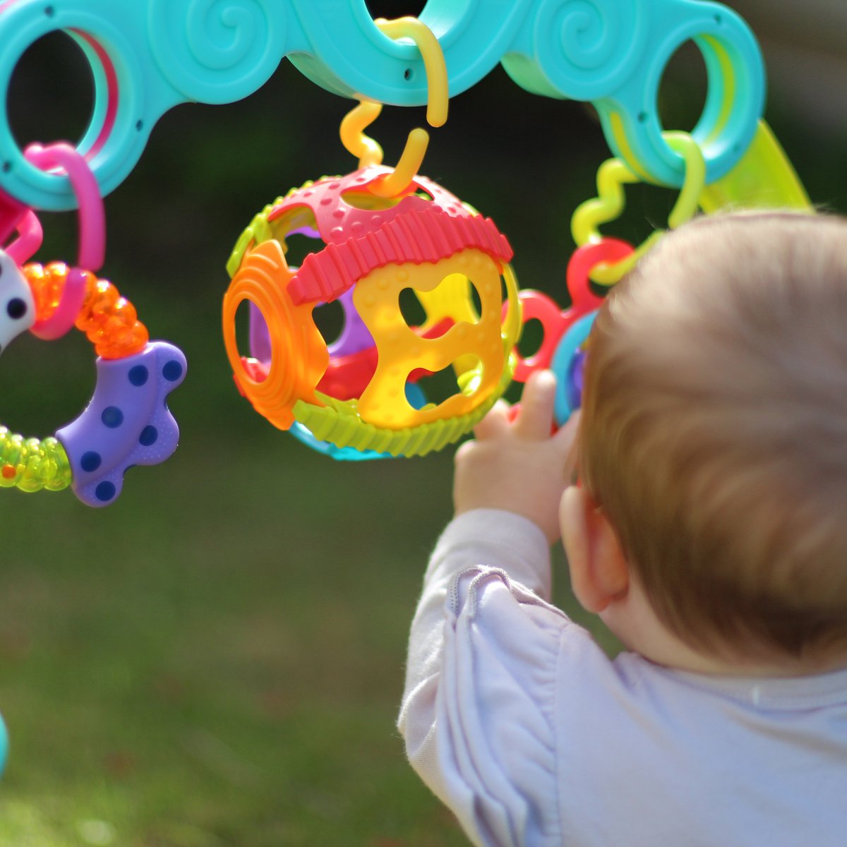 Playgro Fold and Go Playgym - Babygym - acitiviteitengym - Speelgoed Baby - Babyspeelgoed - Pasgeboren baby speelgoed - Ontwikkeling Baby - Kraamcadeau - 5 afneembare hangspeeltjes — afbeelding 23