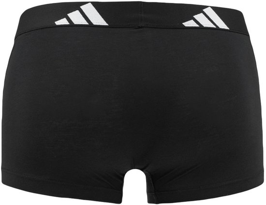 Zwarte boxer met brede, elastische tailleband met wit Adidas-logo aan de zijkant.