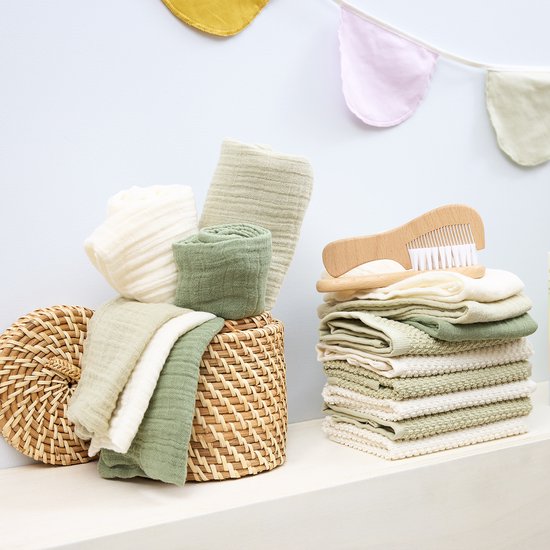 Meyco Baby Uni pre-washed hydrofiele doeken - 3-pack - pre-washed hydrofiel - naturel/soft olive/olive green - 70x70cm — afbeelding 4