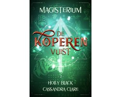 Omslag van Magisterium 2 - De Koperen Vuist