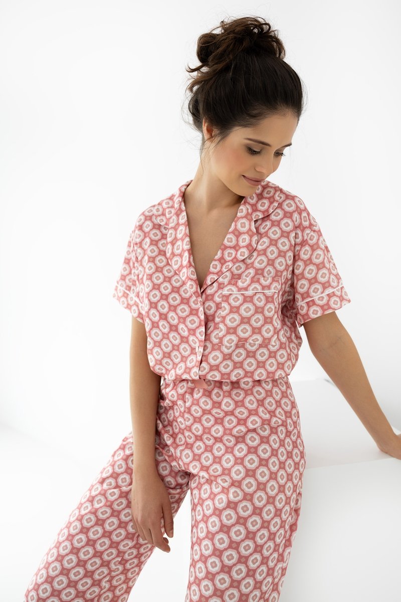 S& Sensis Sensis Pyjama Dames Volwassenen Knoopjes Viscose Korte Mouw Lange Broek Sofija 42 / Roze