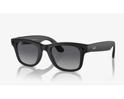 Ray-Ban: Meta Wayfarer - Large Glasses - Polarised Gradient Graphite - Matte Black