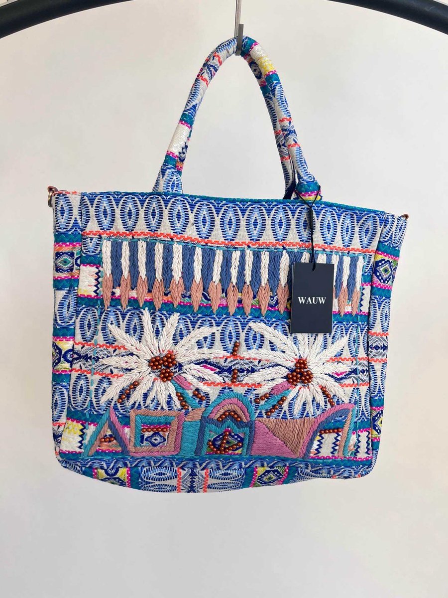 Shopper | Cala Nova Blauw | Handtas | Blue | 100% Katoen | Handtas | 45 cm x 12 cm x 38 cm | Accessoire | Modern | Hip | Trendy | Trendsetter Wauw | Fashion | Trending | Handig | Zon | Lente Zomer | Accessoires | Dames | Kinderen | Vrouw | Multicolor