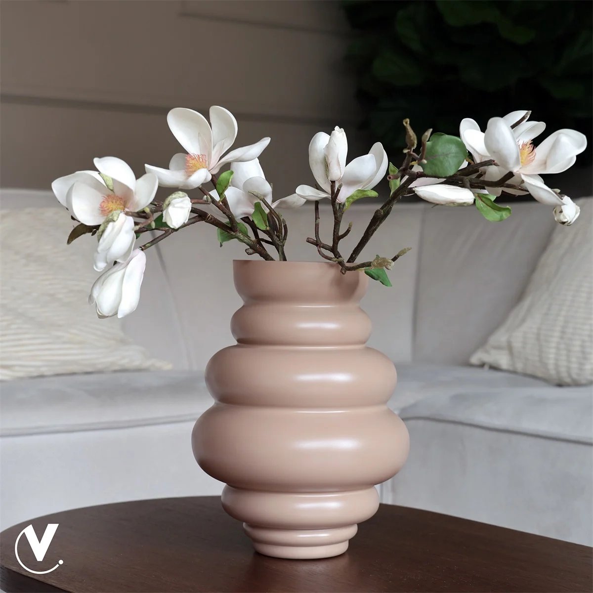 Vase The World Vaas Maputo | Medium | matte sand | Ø22 x H30 cm mat zand