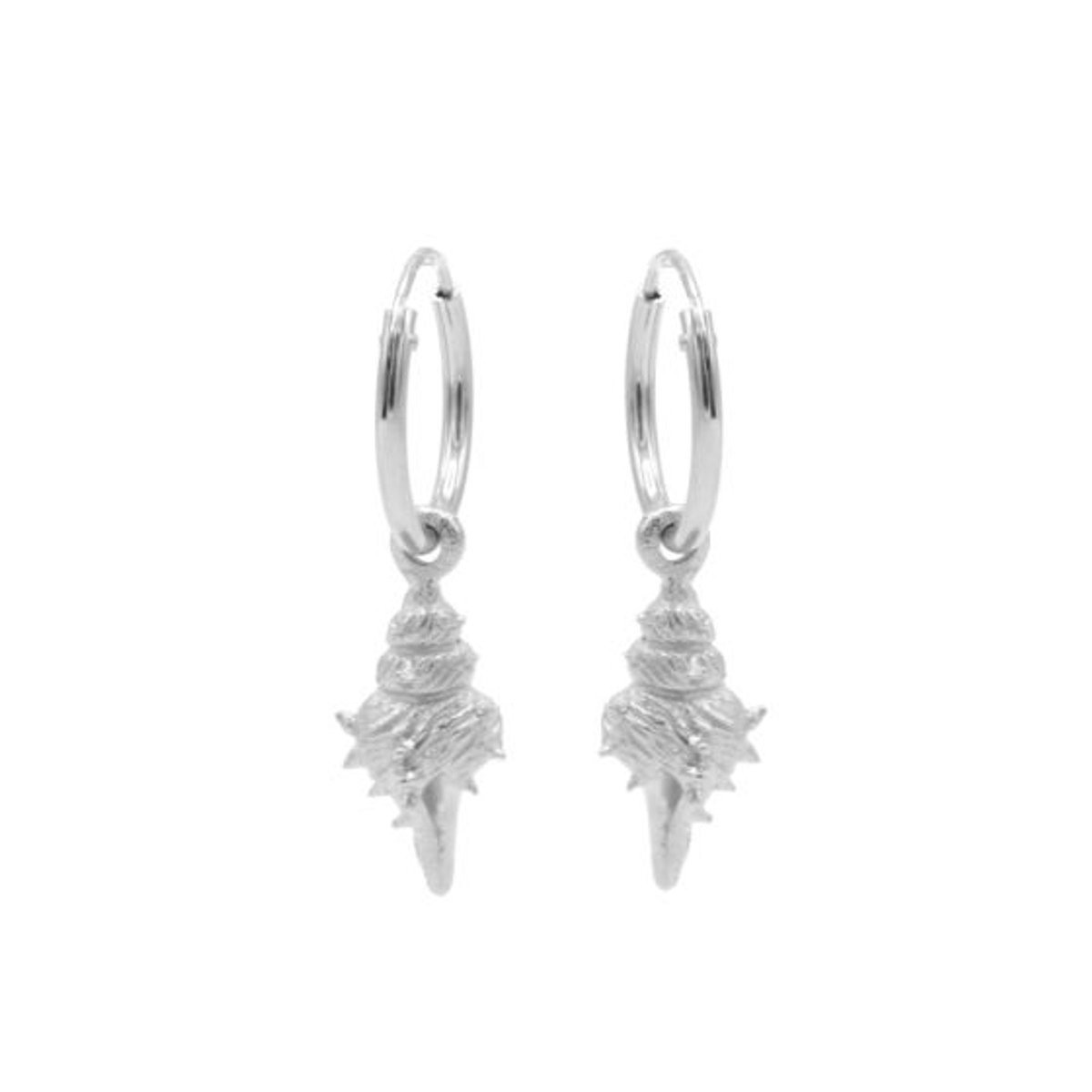 Karma Symbols oorbel shell Zilver-M2294