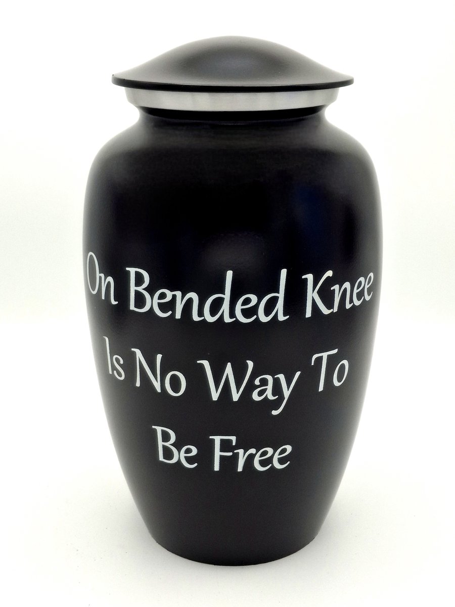 Urn Solid Black Bended 14418