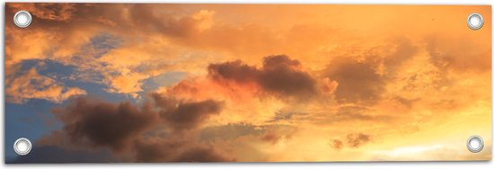 Tuinposter – Zachtoranje Gloed over de Wolken in de Lucht - 60x20 cm Foto op Tuinposter (wanddecoratie voor buiten en binnen)