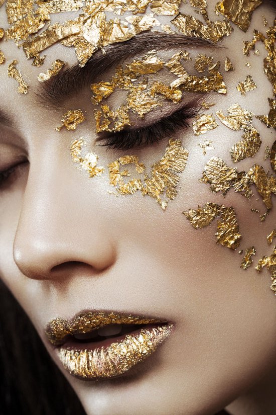 Glasschilderij - 120x80cm - vrouwengezicht met bladgoud -goud