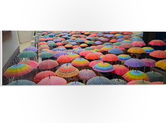 PVC Schuimplaat - Paraplu - Mensen - Regenboog - Kleuren - 60x20 cm Foto op PVC Schuimplaat (Met Ophangsysteem)