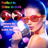 T.O.M.- Lichtgevende Bril -Led bril - Rood - Partybril- Foute bril- Disco bril - Bril met LED verlichting - Bril met Licht - Feestbril - Party Bril- Festival bril led- Carnaval bril