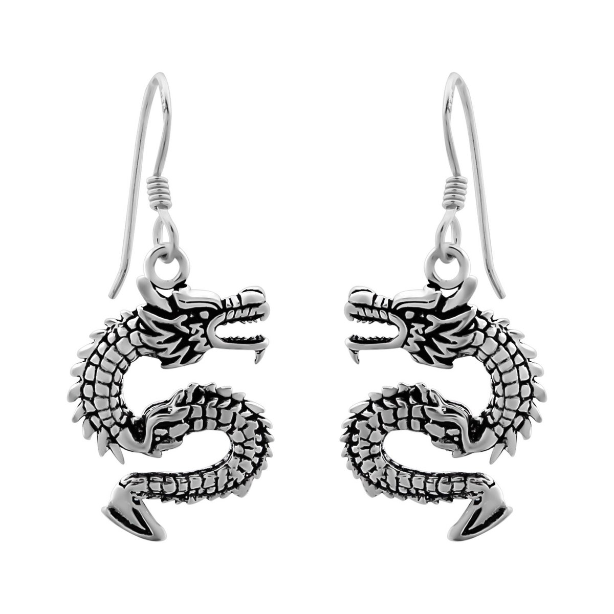 Zilveren oorbellen | Hangers | Zilveren oorhangers, Chinese draak met bewerkte en geoxideerde delen