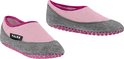Roze pantoffels met grijze zool en fuchsia rand, met FALKE logo.