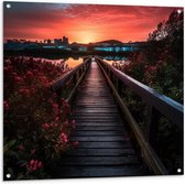 Tuinposter – Brug naar Ondergaande Zon over het Water - 100x100 cm Foto op Tuinposter (wanddecoratie voor buiten en binnen)