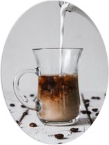 PVC Schuimplaat Ovaal - Koffie met Melk - 60x80 cm Foto op Ovaal (Met Ophangsysteem)