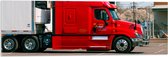 Acrylglas - Rode Truck op Parkeerplaats - 90x30 cm Foto op Acrylglas (Met Ophangsysteem)